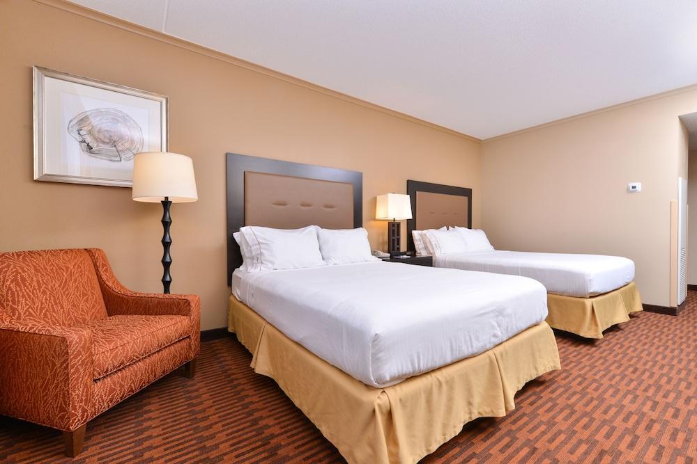 Holiday Inn Express Breezewood By Ihg Eksteriør bilde