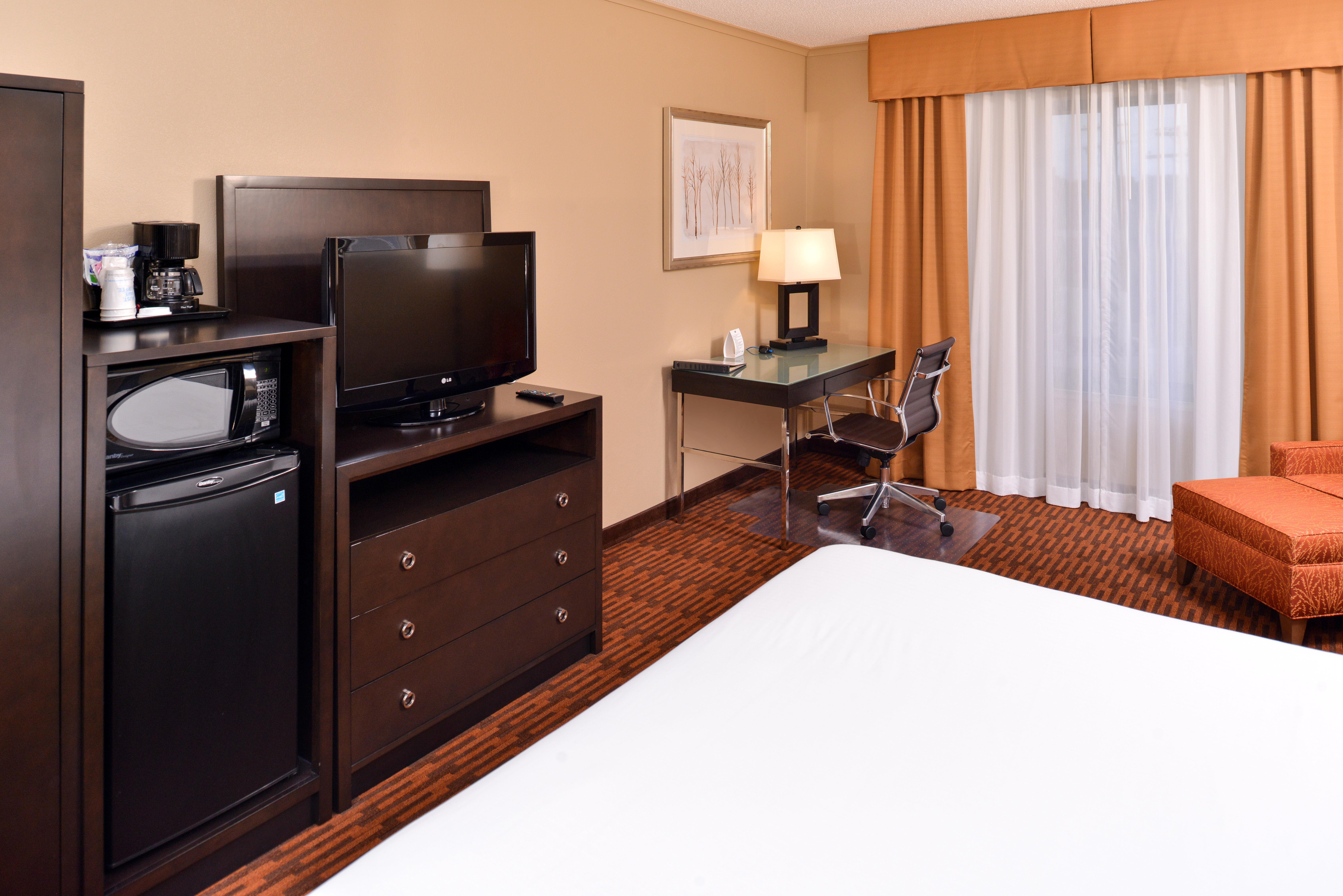 Holiday Inn Express Breezewood By Ihg Eksteriør bilde