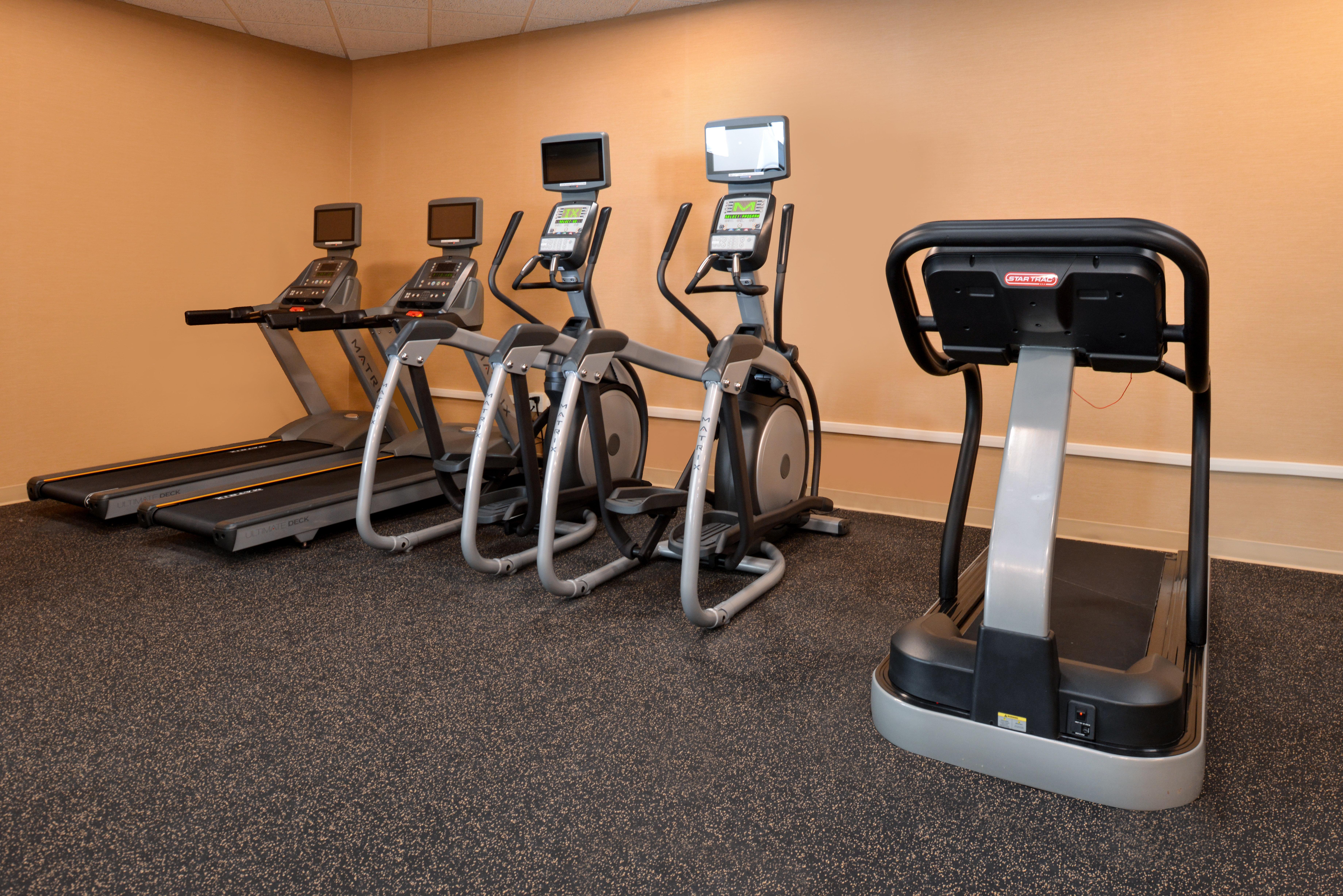 Holiday Inn Express Breezewood By Ihg Eksteriør bilde