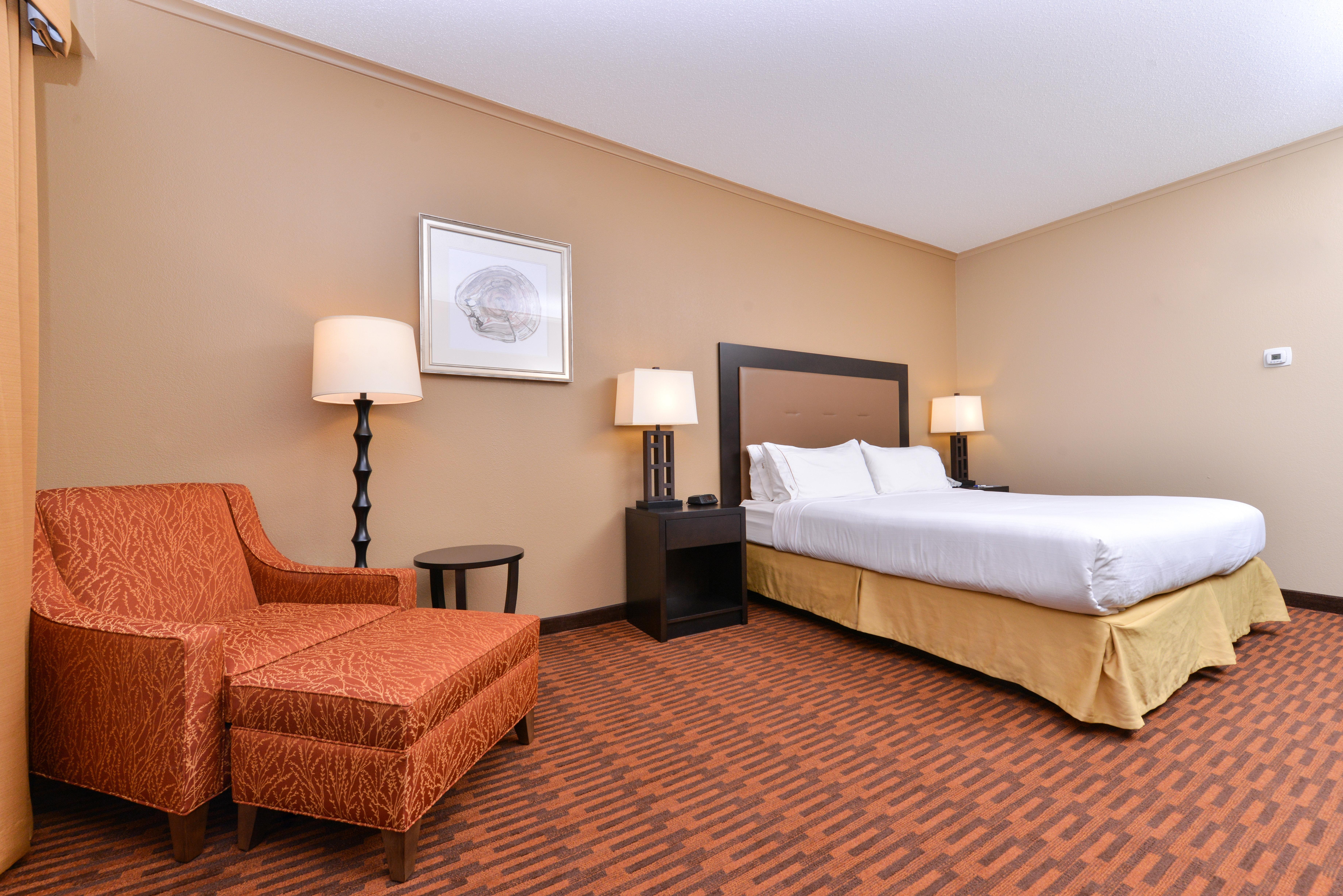 Holiday Inn Express Breezewood By Ihg Eksteriør bilde