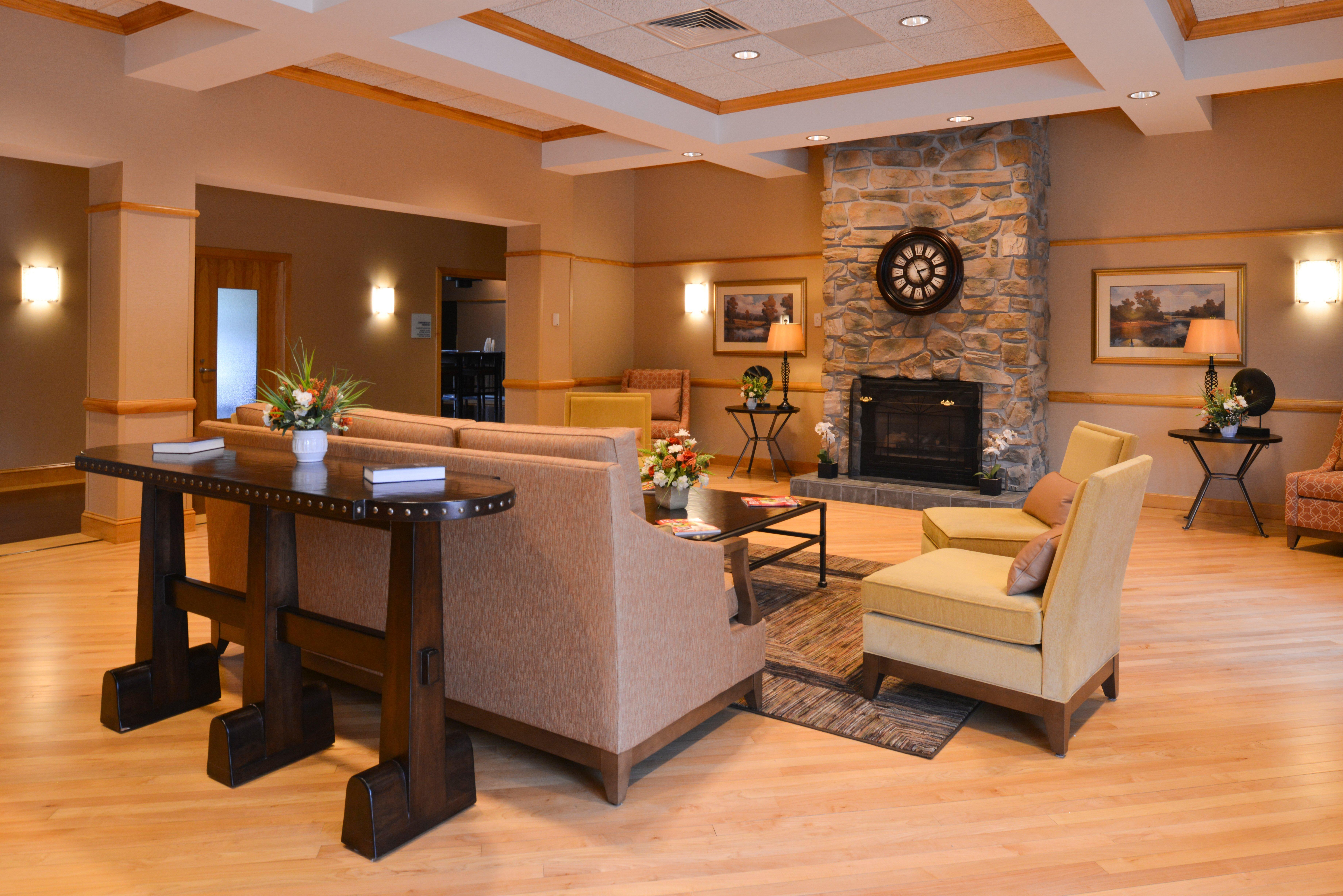 Holiday Inn Express Breezewood By Ihg Eksteriør bilde